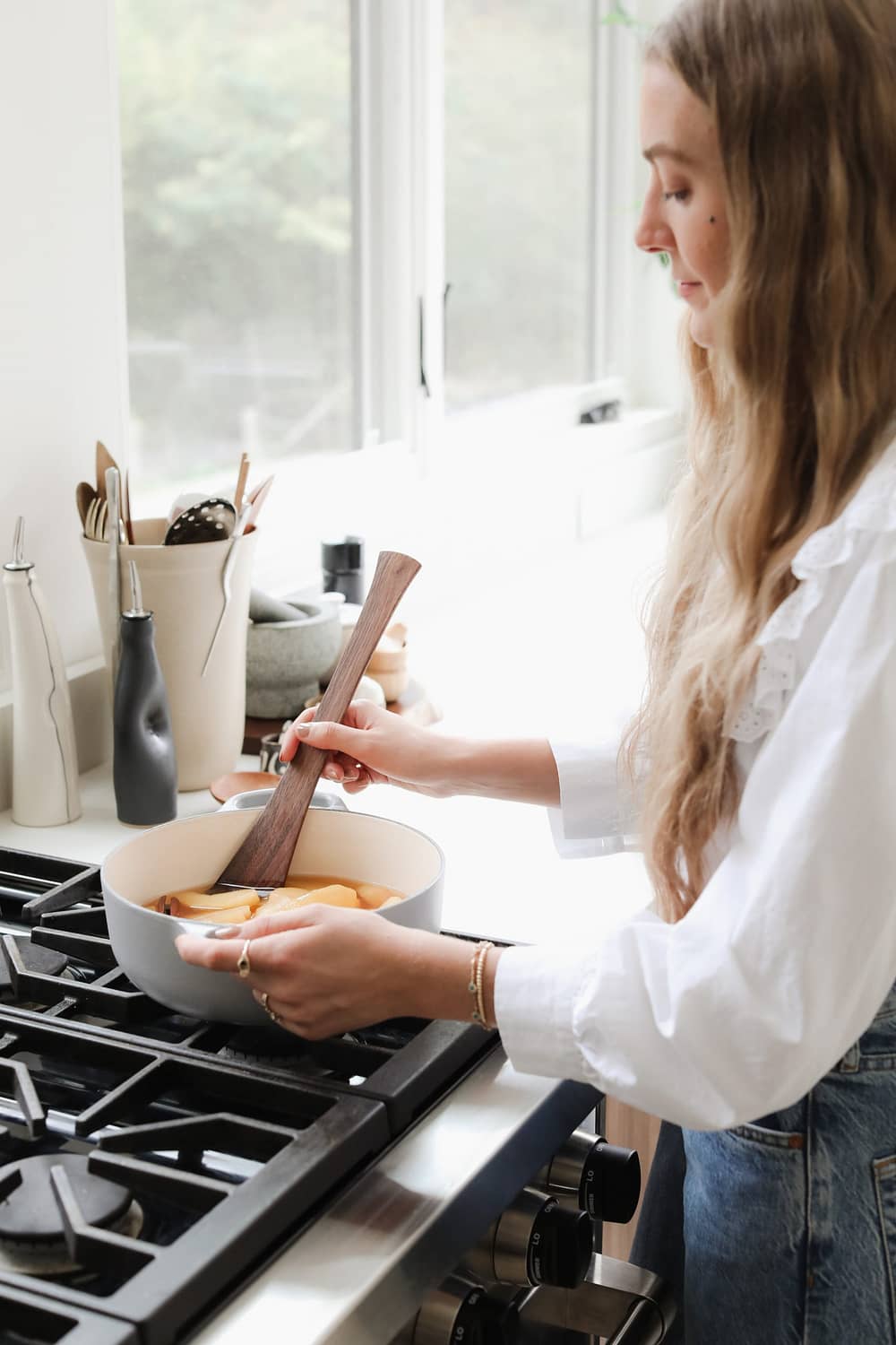 6 Healthy Cooking Techniques Every Beginner Chef Should Know