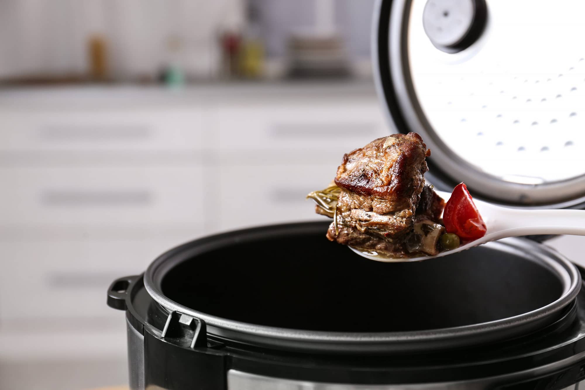 Instant Pot vs. Slow Cooker - the Difference and Which is Better -